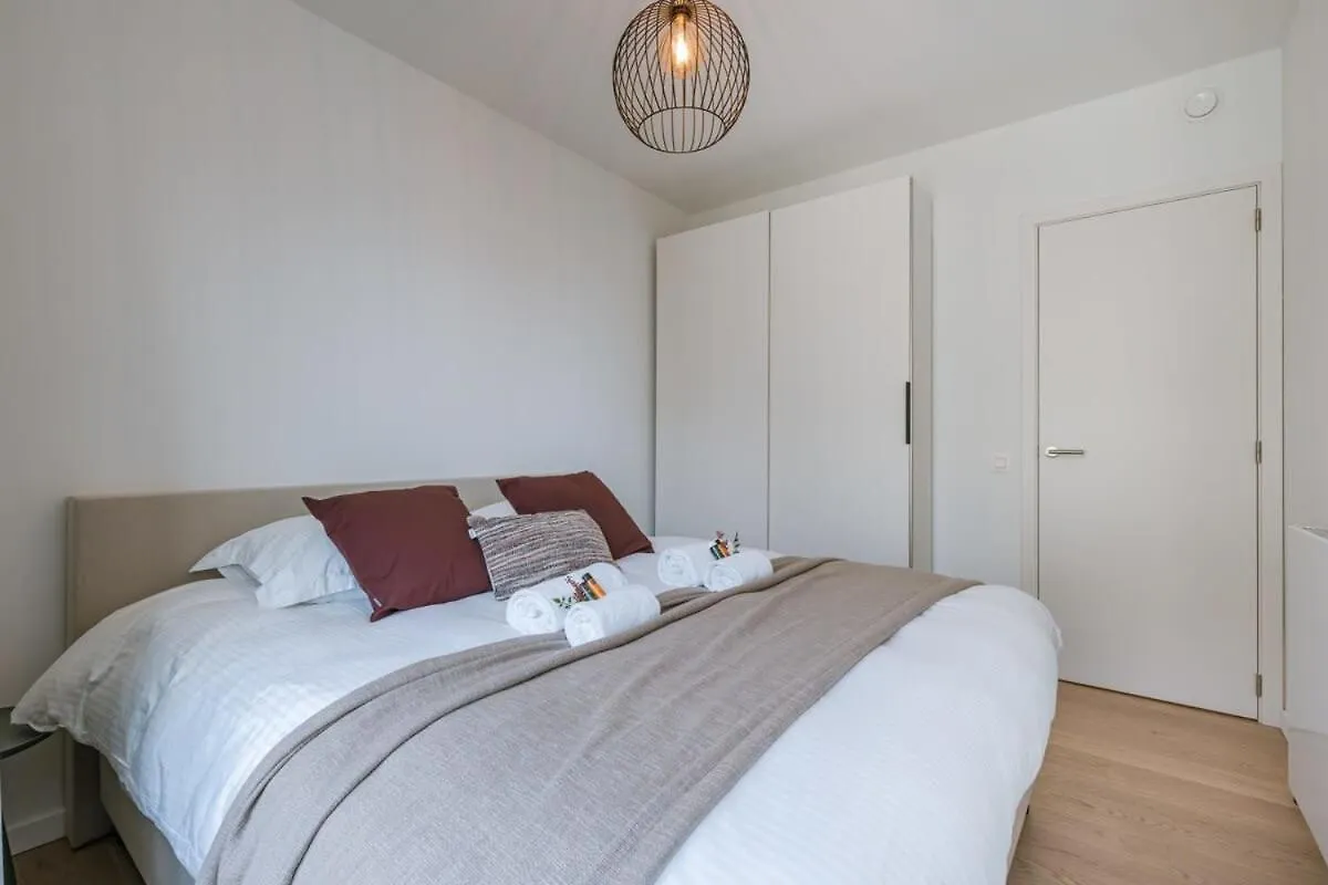 公寓 Huswell - Stylish 2 Bedroom With Terrace And Parking 奥斯滕德